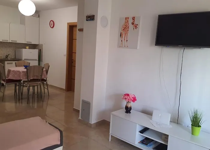 Апартаменты Apartman Mandre *